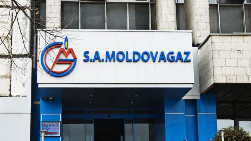 Moldovagaz: Contracte în familie și case de lux